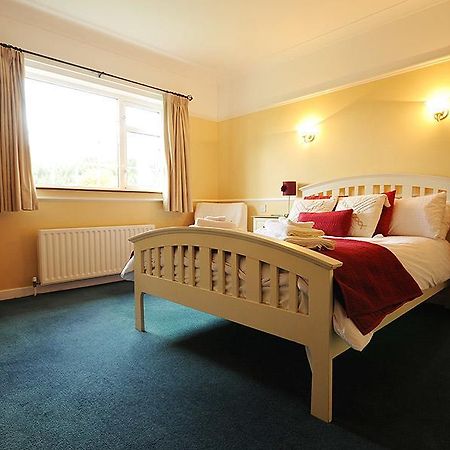 Laragh Mountain View Lodge Saggart ภายนอก รูปภาพ