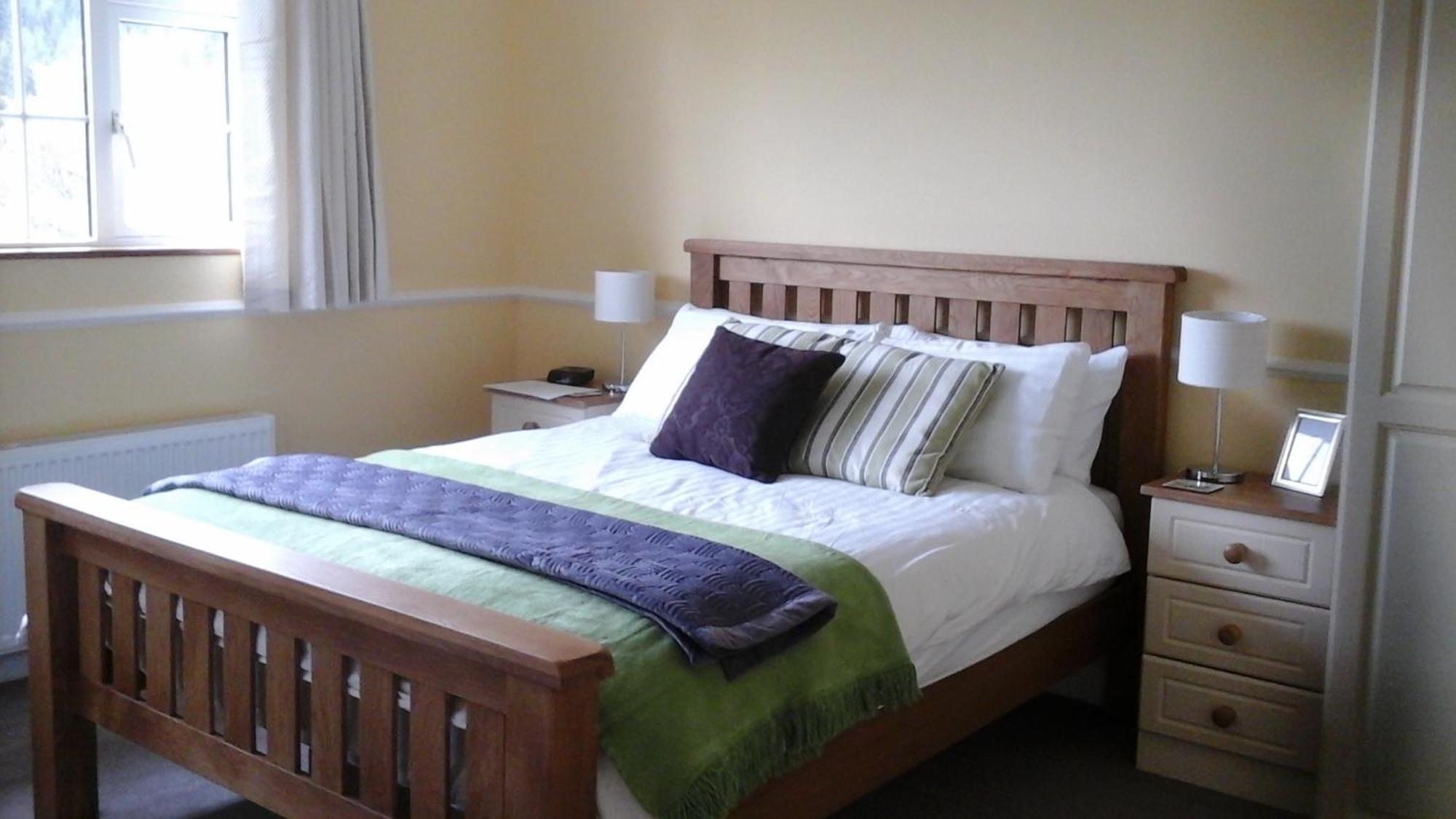 Laragh Mountain View Lodge Saggart ภายนอก รูปภาพ